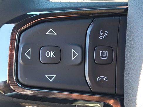 New 2026 RAM 2500 Limited AWD/4WD image 28