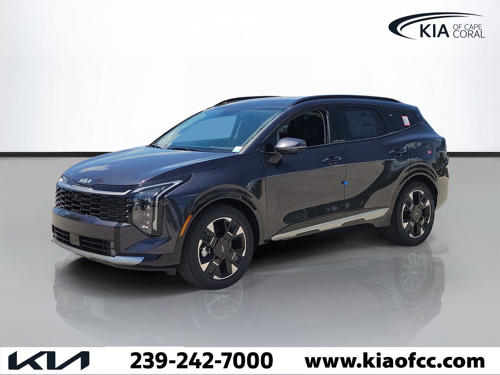 New 2026 Kia Sportage SX FWD image 3