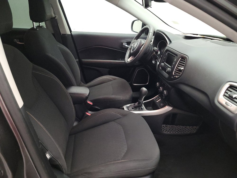 Used 2018 Jeep Compass Sport FWD image 21