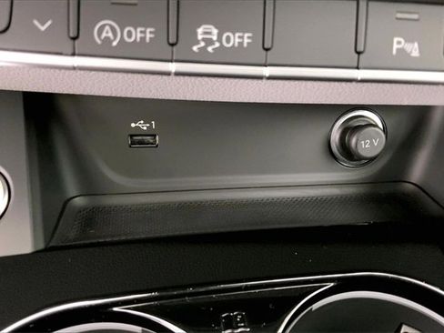 Certified 2023 Audi A4 2.0T Premium w/ Convenience Package image 33