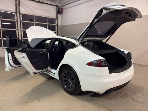Used 2018 Tesla Model S P100D image 10
