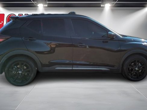 Used 2021 Nissan Kicks SR w/ Interior Electronics Package image 4