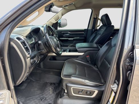 Used 2021 RAM 1500 Laramie AWD/4WD image 9