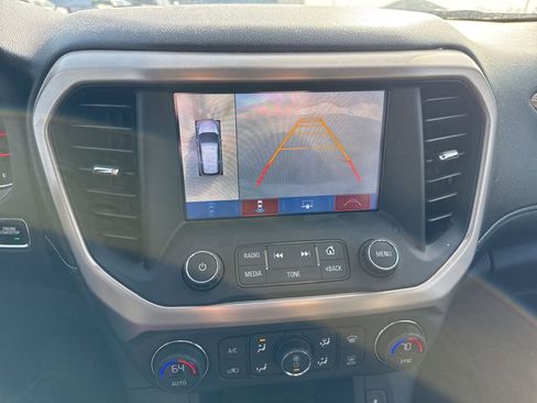 Used 2017 GMC Acadia Denali w/ Technology Package image 10