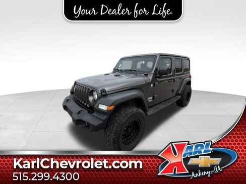 Used 2018 Jeep Wrangler Unlimited Sport S AWD/4WD image 1