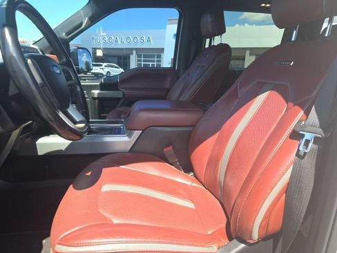 Used 2018 Ford F150 Platinum w/ Equipment Group 701A Luxury AWD/4WD image 9