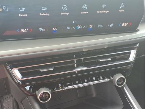 New 2026 Chevrolet Traverse LT w/ LPO, Floor Liner Package image 10