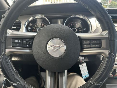 Used 2014 Ford Mustang GT Premium w/ Electronics Package RWD image 9