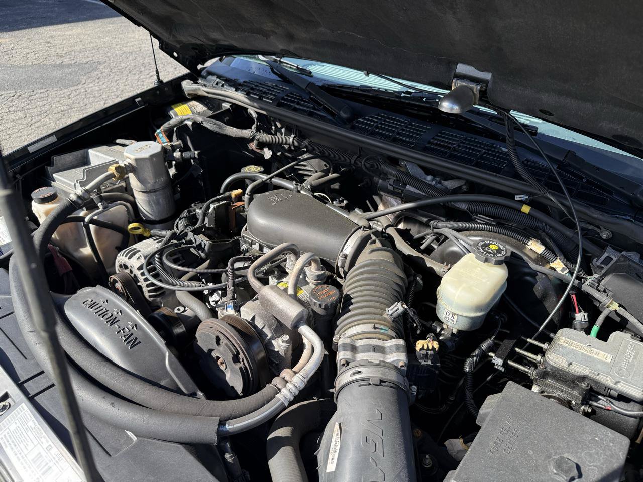 Used 2001 Chevrolet S10 Pickup LS AWD/4WD image 25