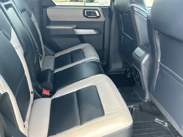 Used 2022 Ford Bronco Wildtrak AWD/4WD image 15