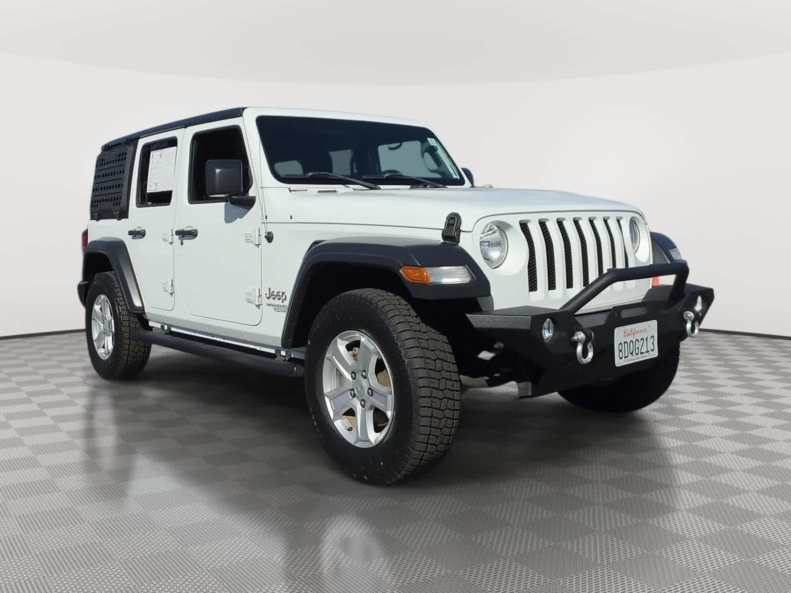 Used 2018 Jeep Wrangler Unlimited Sport S AWD/4WD image 3