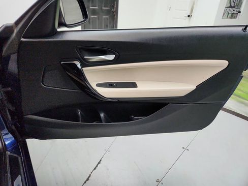 Used 2017 BMW 230i Convertible RWD image 25