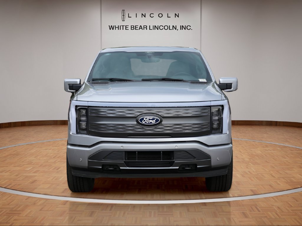 Used 2025 Ford F150 Lightning Lariat AWD/4WD image 2