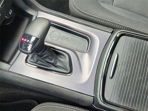 Used 2018 Dodge Charger SXT w/ Blacktop Package image 15