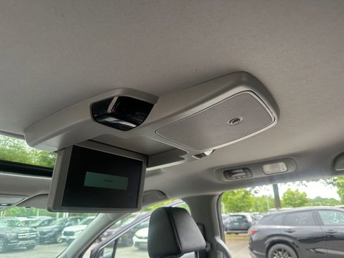 Used 2023 Honda Odyssey Touring image 26