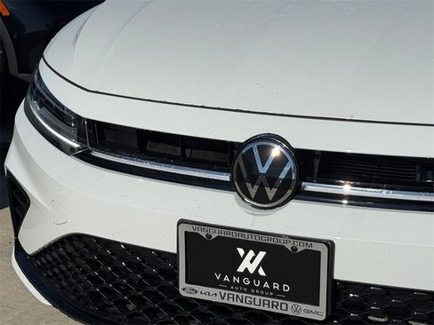 New 2026 Volkswagen Jetta Sport image 4