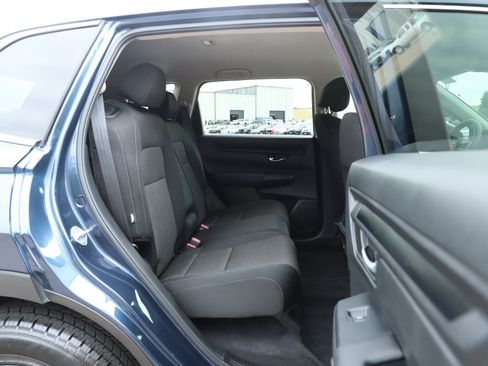 Used 2025 Honda CR-V LX image 12