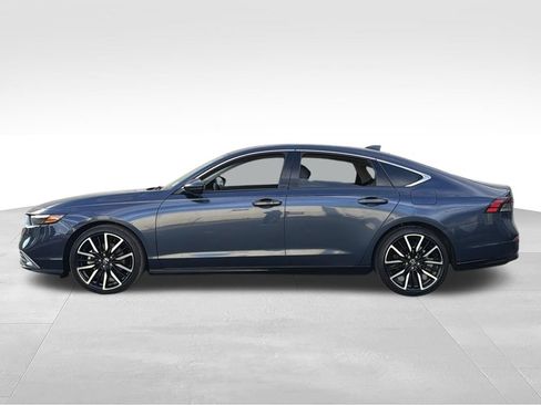Used 2023 Honda Accord Touring image 5