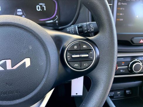 Used 2023 Kia Soul LX w/ Option Group 015 FWD image 16
