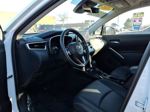 Certified 2023 Toyota Corolla Cross XLE w/ Convenience Package image 20