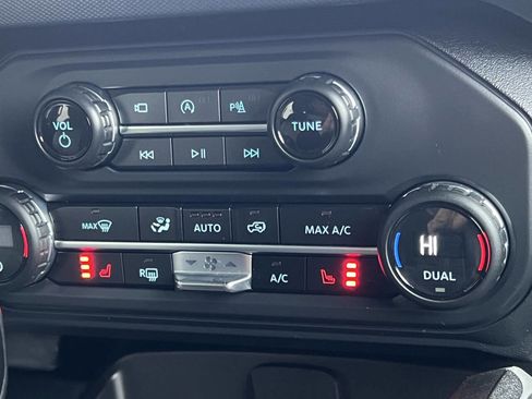 Used 2023 Ford Bronco Outer Banks image 29