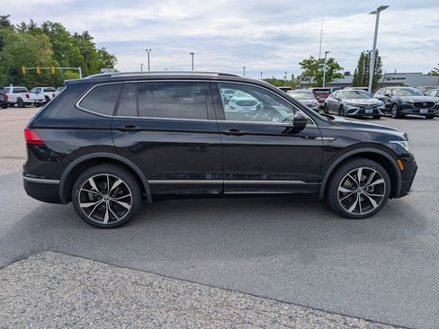Used 2023 Volkswagen Tiguan SEL R-Line AWD/4WD image 7