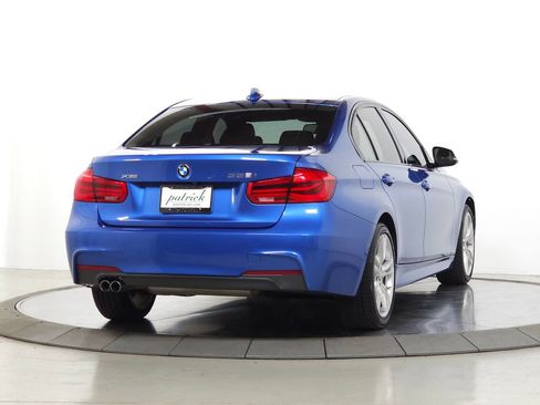 Used 2016 BMW 328i xDrive Sedan AWD/4WD image 11