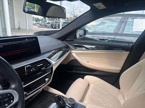 Used 2023 BMW 540i xDrive w/ M Sport Package AWD/4WD image 24