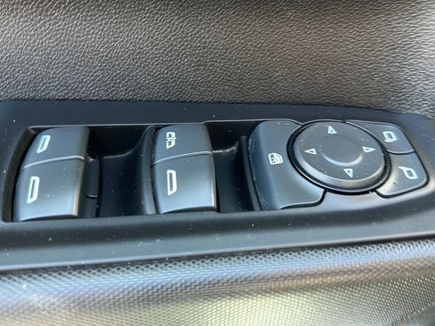 Used 2022 Chevrolet Silverado 1500 W/T w/ WT Value Package image 14