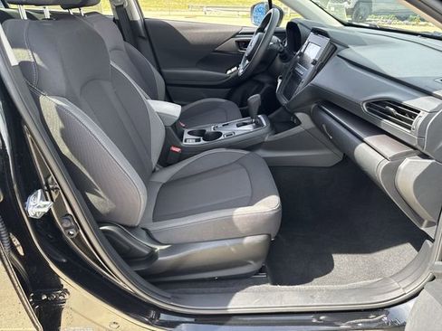 Certified 2025 Subaru Impreza 2.0i image 14