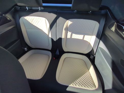 Used 2019 Volkswagen Beetle 2.0T S image 29