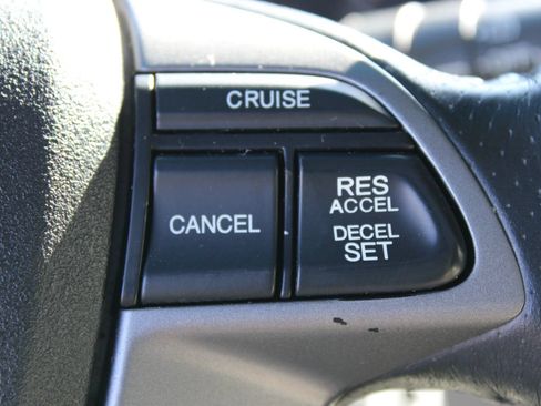 Used 2011 Honda Odyssey EX-L image 27