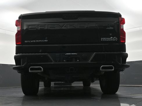 Used 2023 Chevrolet Silverado 1500 High Country w/ Technology Package RWD image 26