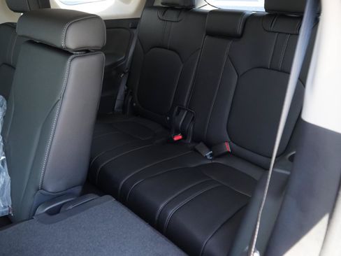 New 2026 Honda Pilot Touring image 21