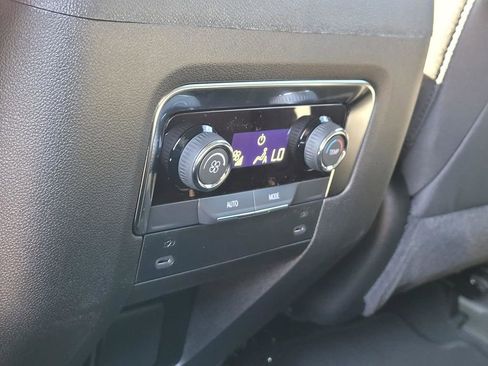 New 2026 Chevrolet Tahoe LS image 12