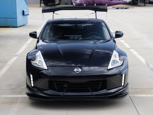 Used 2013 Nissan 370Z Touring w/ Sport Pkg RWD image 21