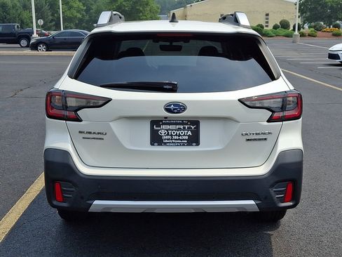 Used 2020 Subaru Outback Touring AWD/4WD image 6