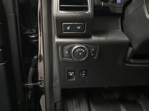 Used 2021 Ford Expedition Max Limited RWD image 37