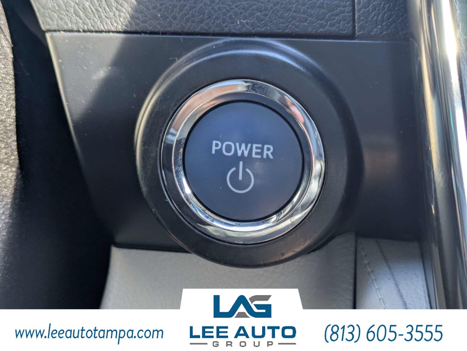 Used 2014 Toyota Camry XLE FWD image 25