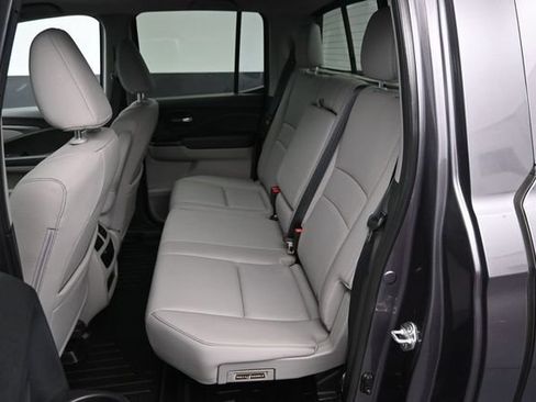 Used 2022 Honda Ridgeline RTL-E image 12