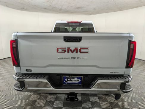 New 2026 GMC Sierra 3500 SLT w/ SLT Premium Package image 8