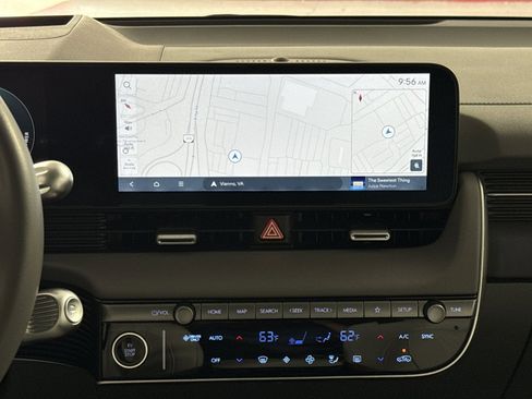 Used 2025 Hyundai Ioniq 5 Limited image 20