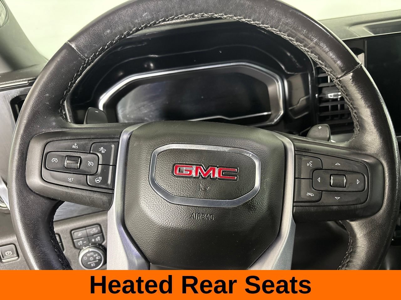 Used 2022 GMC Sierra 1500 SLT AWD/4WD image 16