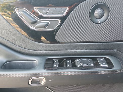 Used 2025 Lincoln Aviator Reserve w/ Jet Appearance Package RWD image 10