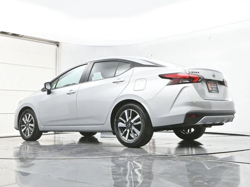 Used 2025 Nissan Versa SV image 24