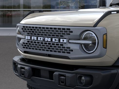 New 2025 Ford Bronco Badlands AWD/4WD image 19