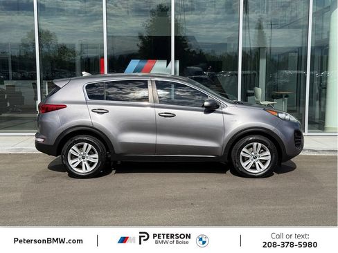 Used 2017 Kia Sportage LX AWD/4WD image 6