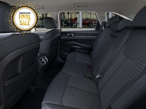 New 2025 Kia Sorento LX image 19