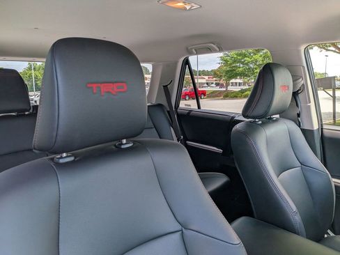 Used 2024 Toyota 4Runner TRD Off-Road Premium AWD/4WD image 20
