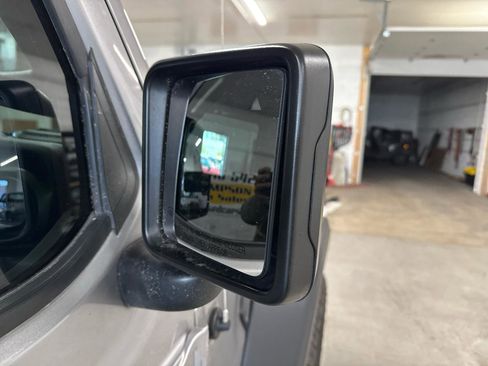 Used 2018 Jeep Wrangler Unlimited Sport S image 95